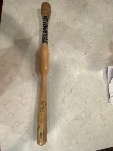 Used Training Wood 30  30" Camwood Bat