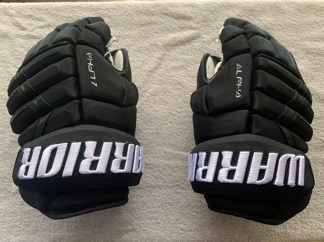 Warrior 13” Pro Stock Alpha DX Pro Gloves