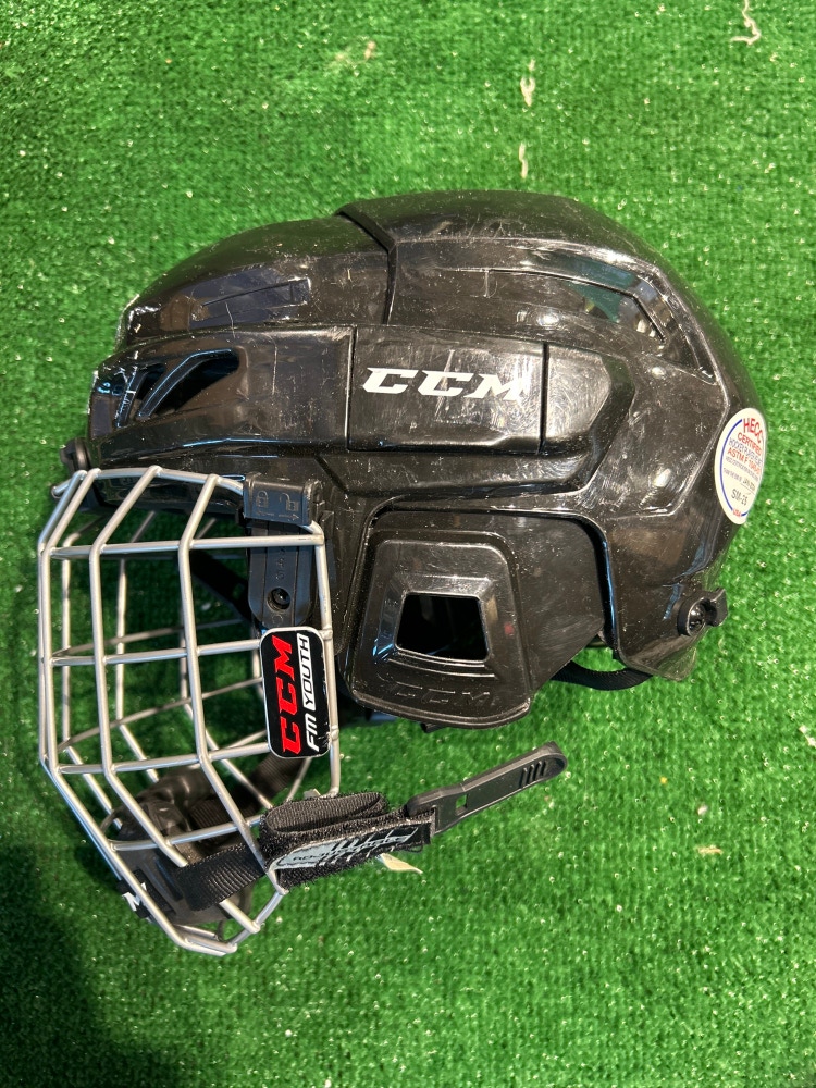 Small CCM Fitlite 3DS Helmet