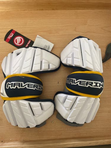 Adult Large Maverik Max Arm Pads