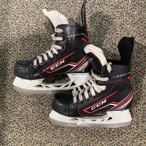 Used Youth CCM JetSpeed FT340 Hockey Skates (Regular) - Size: 13.0