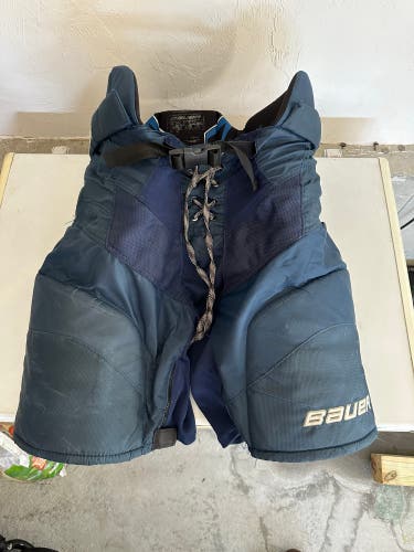 Used Bauer Nexus 800 Hockey Pants