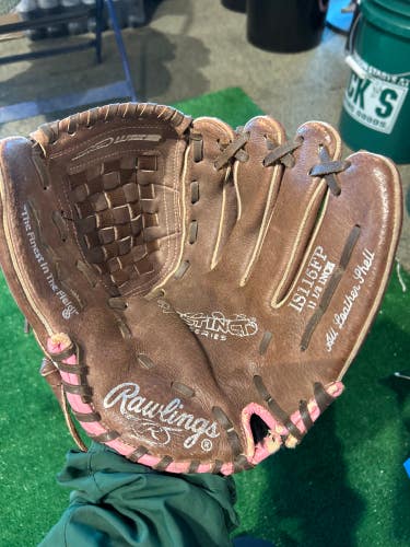 Used Rawlings Right Hand Throw Infield Softball Glove 11.5"