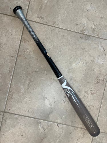 Victus Tatis Jr Youth Pro Reserve 30-Inch Birch Wood Bat