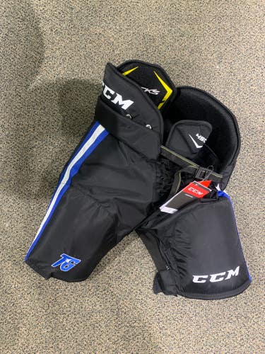 New Junior CCM Tacks 45C Hockey Pants (Size: Large)