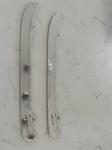 Used Bauer LS Pulse Skate Runners