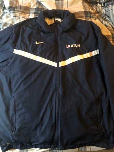 Blue UConn Used Large Nike Dri-Fit Jacket