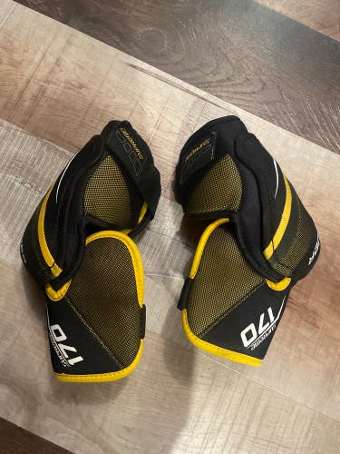 Used Large Bauer  Supreme 170 Elbow Pads