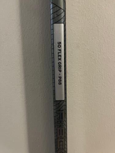 Junior Left Hand P88  RibCor Trigger 6 Pro Hockey Stick