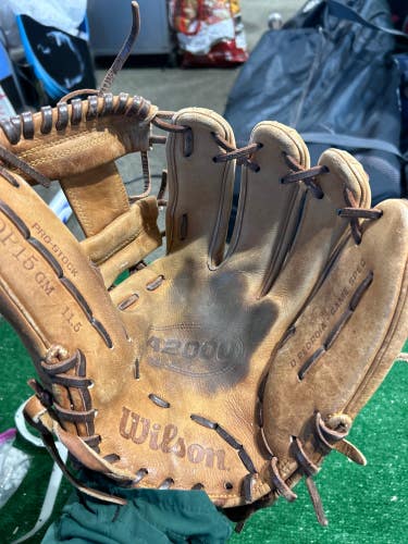 Used Wilson A2000 Right Hand Throw Baseball Glove 11.5" - Laces need to be redone
