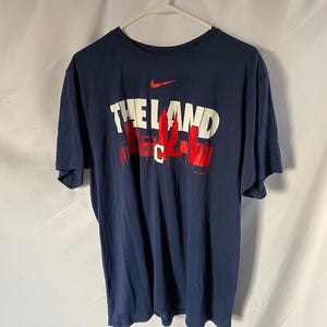 Nike Cleveland Cavaliers Men's X-Large Basketball Shirt