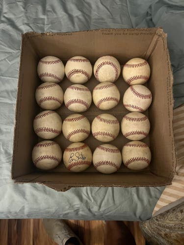 16 Rawlings Major/Minor League Baseballs