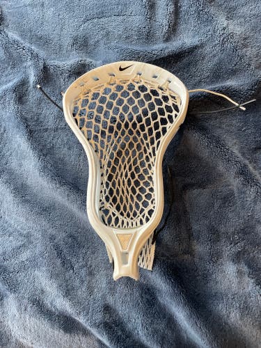 Lakota 2 Head Strung