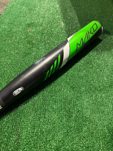 Used USSSA Certified Easton Mako Composite Bat -11 19OZ 30"
