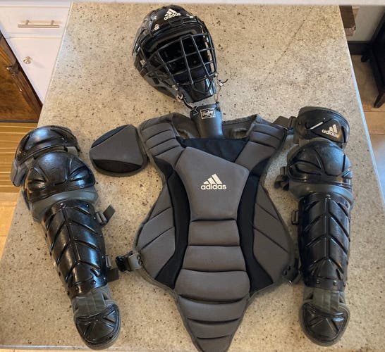 Used Adidas Captain Catcher’s Combo Set with throat guard- Youth