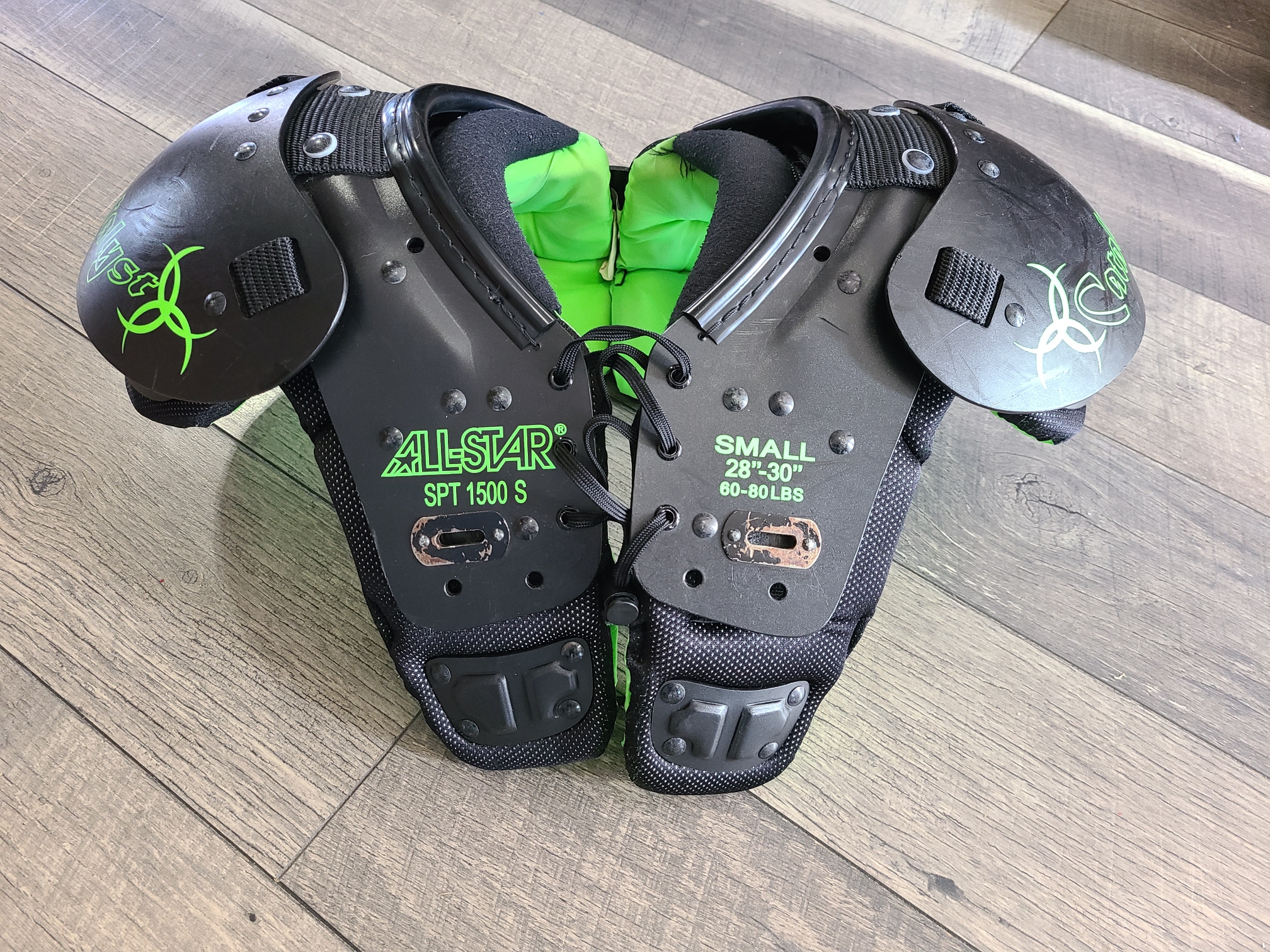 Used Youth Small All-Star Shoulder Pads