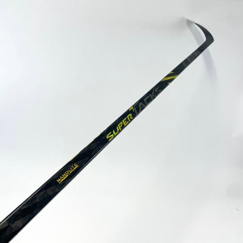 Repaired Right Handed CCM AS4 Pro | 85 Flex | P88 Curve | Grip | #E245