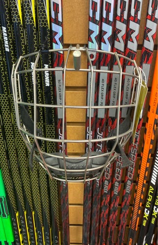 Bauer Profile III 3 wire mask size medium MD