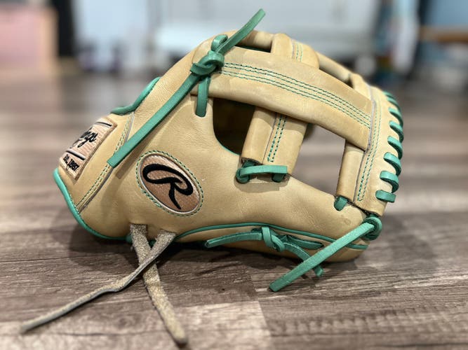 Used Right Hand Throw 11.5" Heart of the Hide Baseball Glove