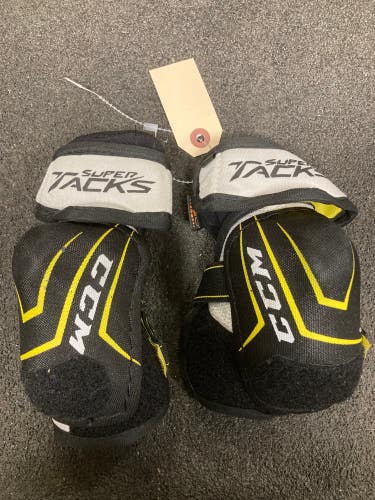 Used Medium CCM Super Tacks Elbow Pads