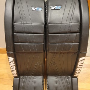 Vaughn Velocity V8 Pro ゴーリーレッグパッド シニア-