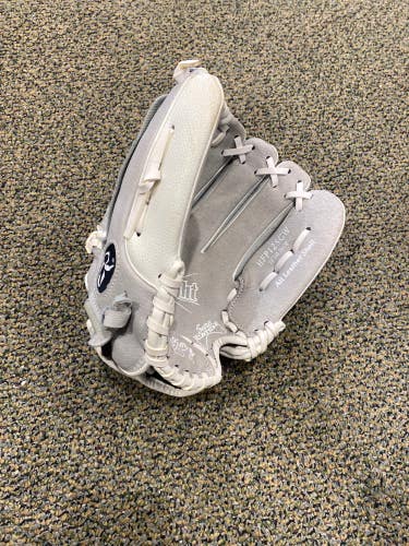 Used Rawlings Highlight Series Right Hand Throw Outfield Baseball Glove 12.5"