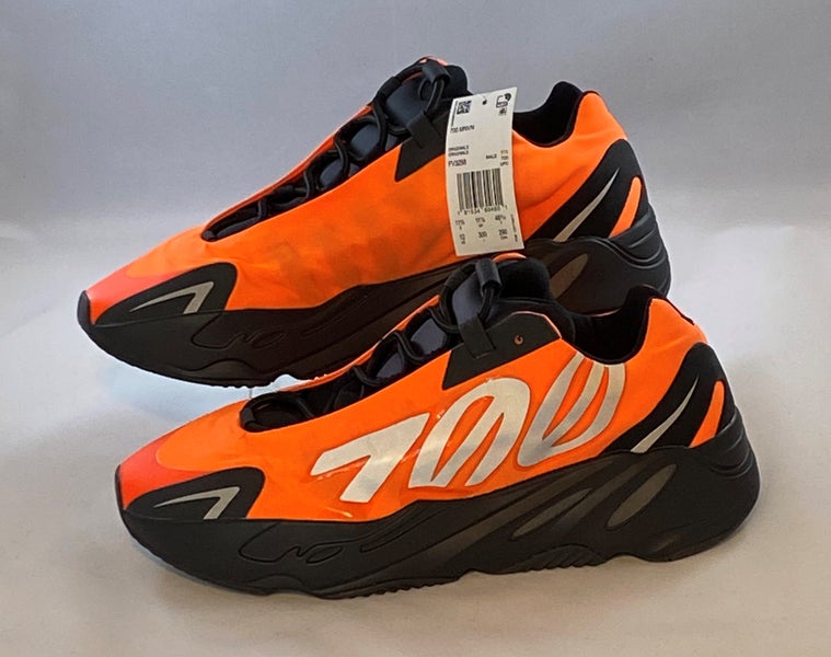 suspender Típico Resplandor adidas Yeezy Boost 700 MNVN 2020 "Orange" Men's Size 12 Reflective Sneakers  New | SidelineSwap