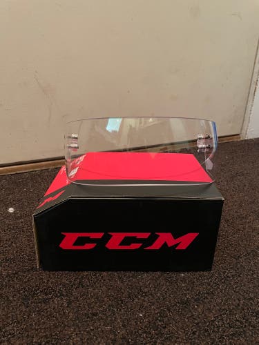 Used ccm pro short cut visor