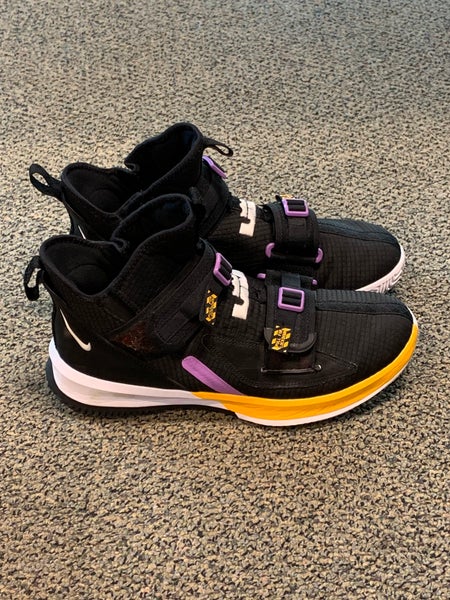 Used Men's Nike Lebron Soldier Shoes