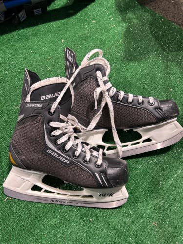 Junior Used Bauer Supreme One.4 Hockey Skates D&R (Regular) 4.0