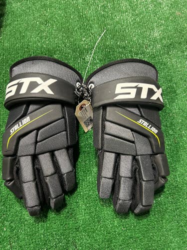 Used Position STX Stallion 200 Lacrosse Gloves 10"