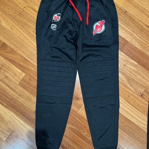 Dougie Hamilton Player Issue Locker Room New Jersey Devils Fanatics  Sweatpants XL Pro Stock | SidelineSwap