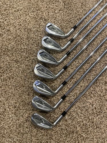 Used Left Hand Stiff Flex 7 Pieces JPX 921 Hot Metal Iron Set