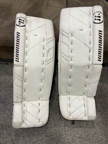 32" Warrior  Ritual G3 Goalie Leg Pads