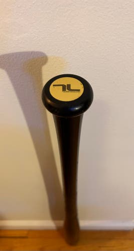 Tucci Wood Bat 33.5 inch 30.5 oz TL-KCH1-M