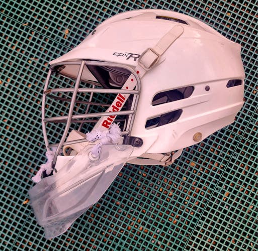 Used Goalie Cascade CPX-R Helmet