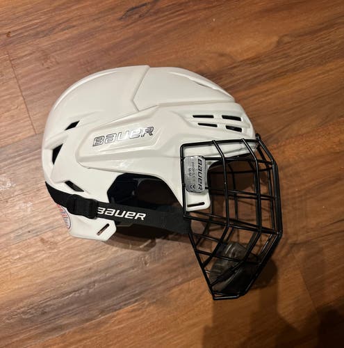 Bauer Re-Akt 95 Medium White Cage