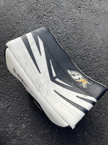 Used Brian's Regular Goalie Gloves & Blockers