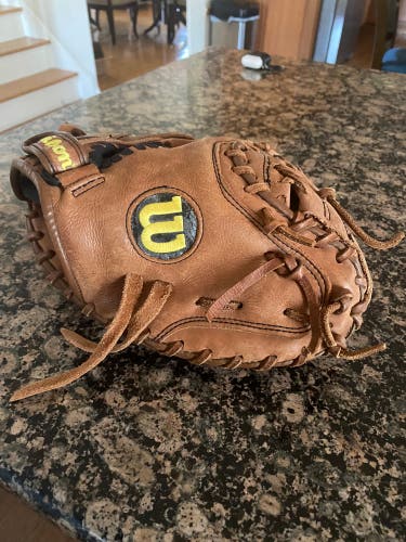 Catcher's 32" A800 Baseball Glove