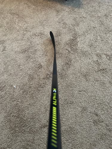 Warrior Alpha DX W28 85 Flex RH
