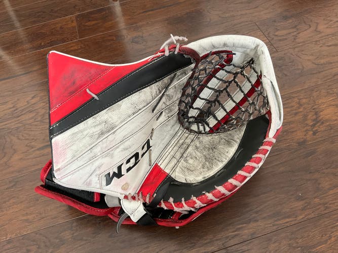 WHL Pro Stock CCM EFLEX 5 glove - 580 break - Pro palm