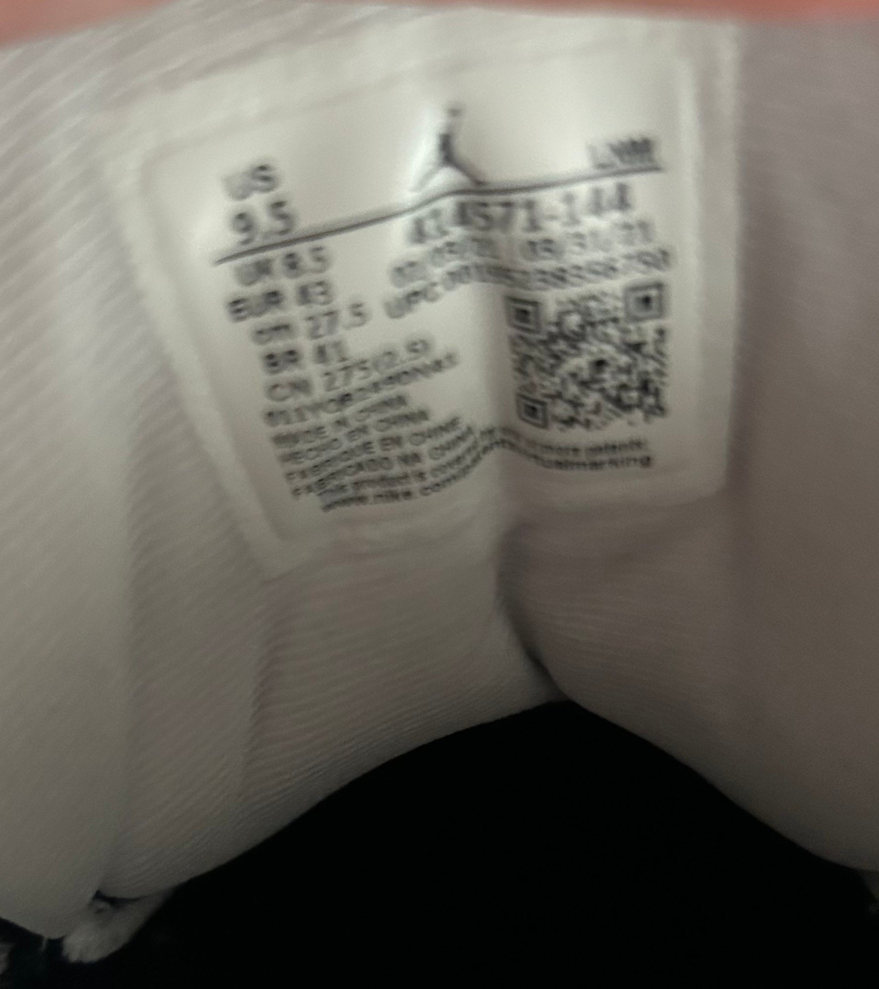 womens size 9.5 in men's jordans