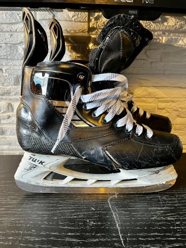True Pro Stock Pro Custom Hockey Skates Size 9