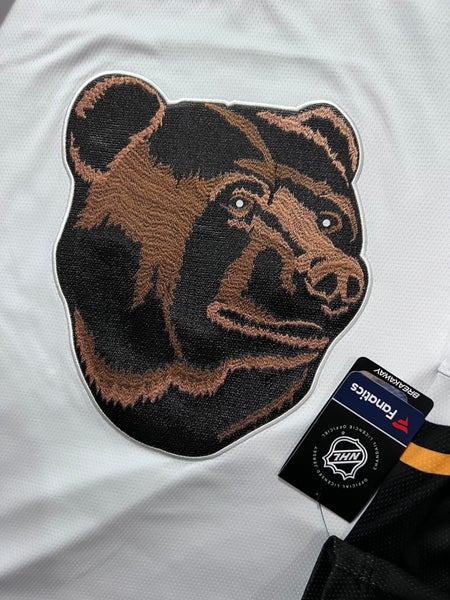 Boston Bruins: Should the Pooh Bear logo return?