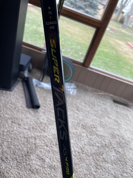 Senior Left Hand P88 Pro Stock Super Tacks AS4 Pro Hockey Stick