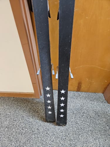 Used Volkl Racing 175 cm supersport Skis With Bindings