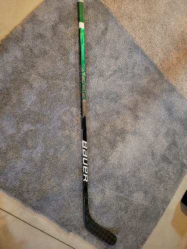Used Green Bauer Left Hand Vapor flylite dressed as Hyperlite Hockey Stick P88 Pro Stock