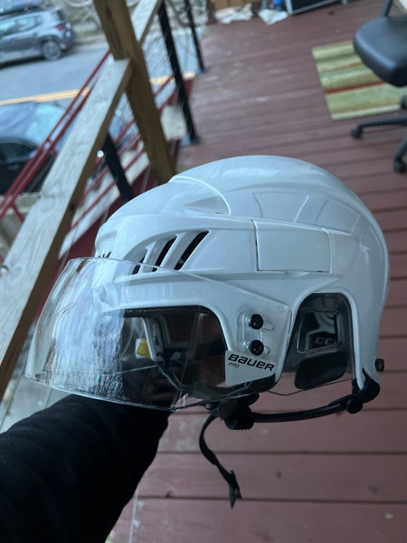 New Medium CCM  FL40 Helmet