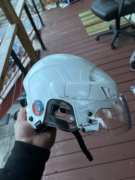 New Medium CCM  FL40 Helmet