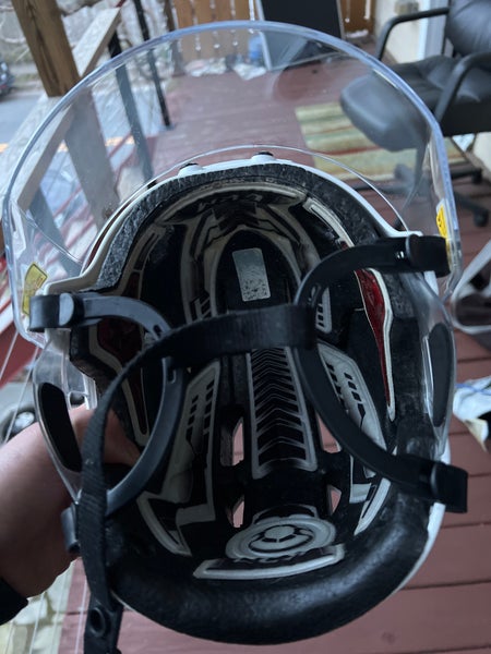 New Medium CCM  FL40 Helmet